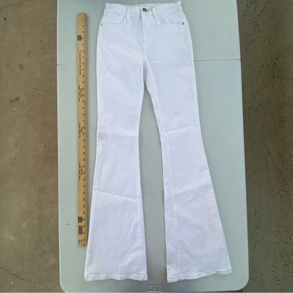 *scuffed* Le Frame High Rise White Flare Denim size 24 00 stretch - Picture 2 of 16